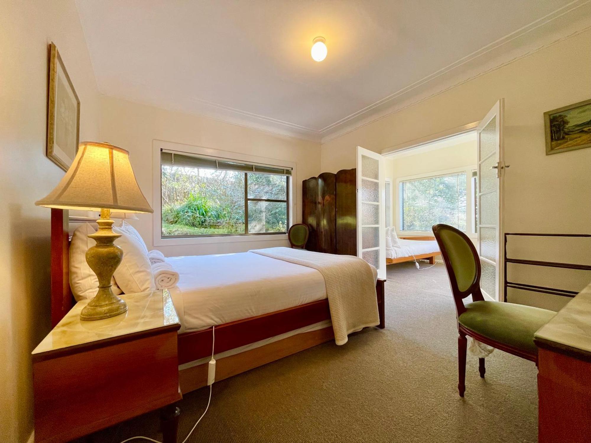 Raspberry Terrace Of Leura